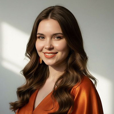 Темно-коричневый